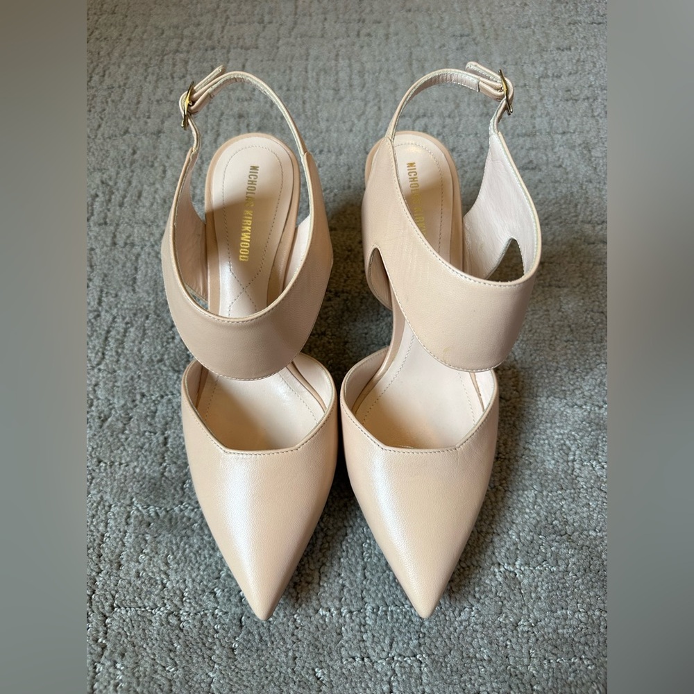 Nicholas Kirkwood beige pointed-toe slingback pumps size 36